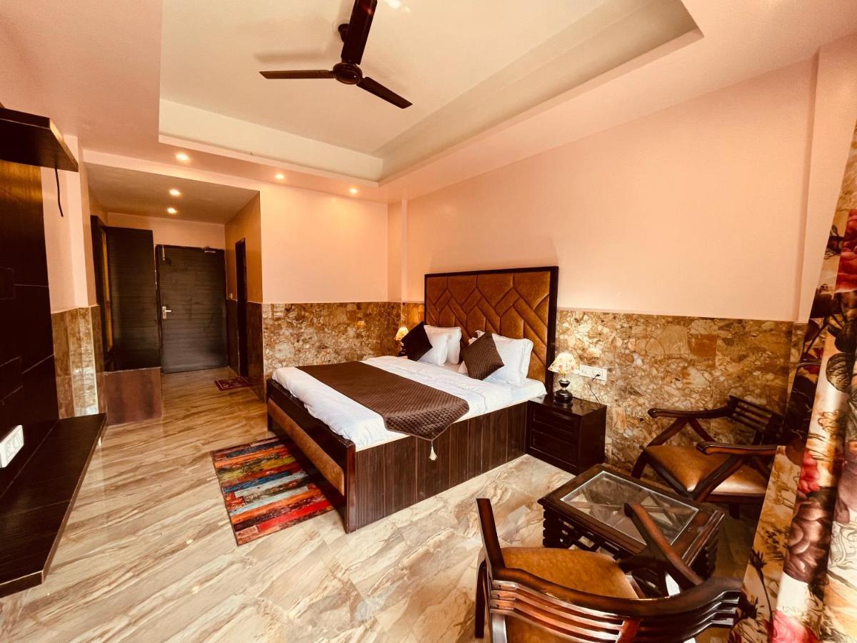 Doon Nature Valley Resort, Kempty Fall Мусори Екстериор снимка